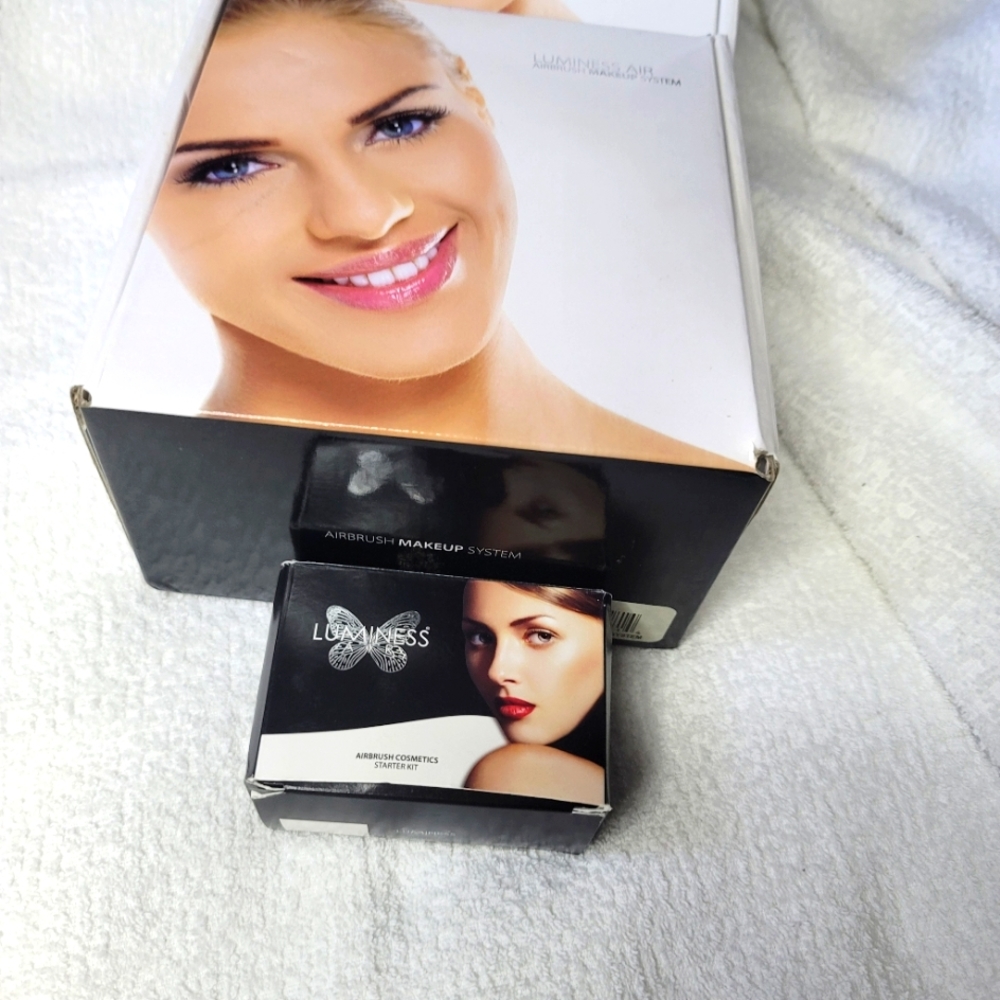 AIRBRUSH MAKEUP SYSTEM // NEW ‼️FOR CLOSET CLOSING ONLY - Picture 10 of 10